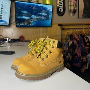 Skechers Boys Ankle Boots Wheat Size 12 toddler Memory Foam